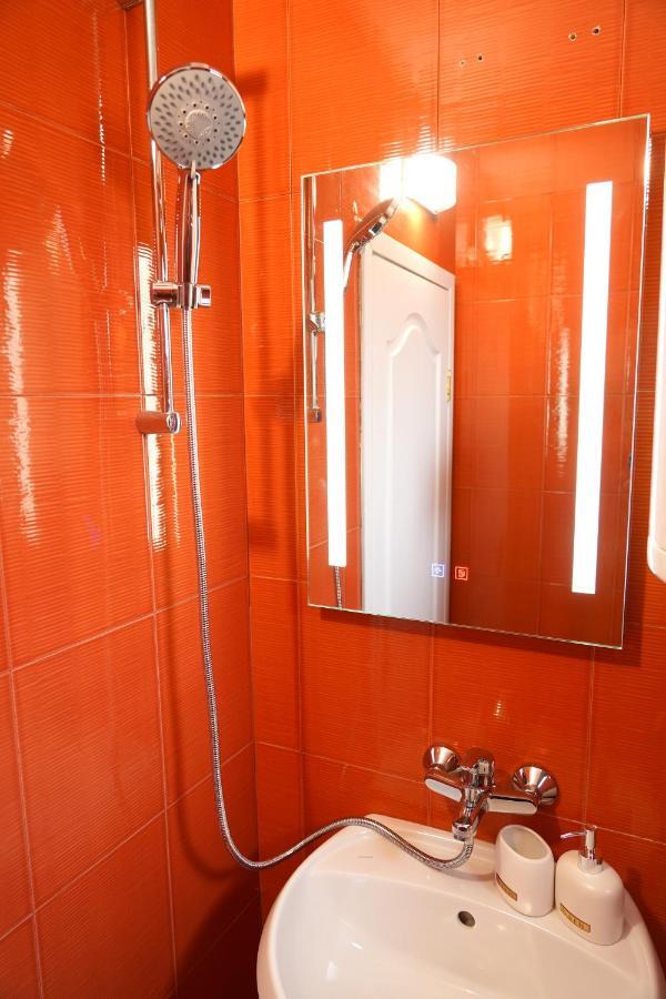 Shushi'S 1 Bedroom Central Apartment Plovdiv Ngoại thất bức ảnh